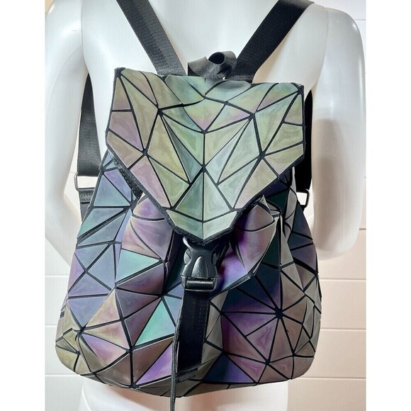 Geometric Unisex Backpack Luminous All Occasions Modern Colorful Versatile - Picture 1 of 12